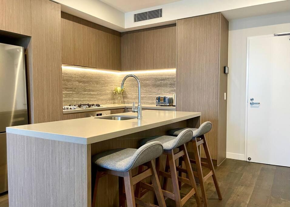 Luxury Stunning Riverview 1 Bedroom Apt 479F Gold Coast Zewnętrze zdjęcie